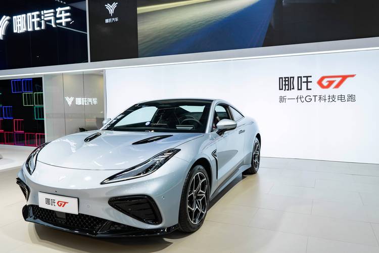 深圳福田区磊梦腾企业管理咨询哪吒汽车在智能汽车领域的表现，领途汽车在新能源汽车市场中的影响力